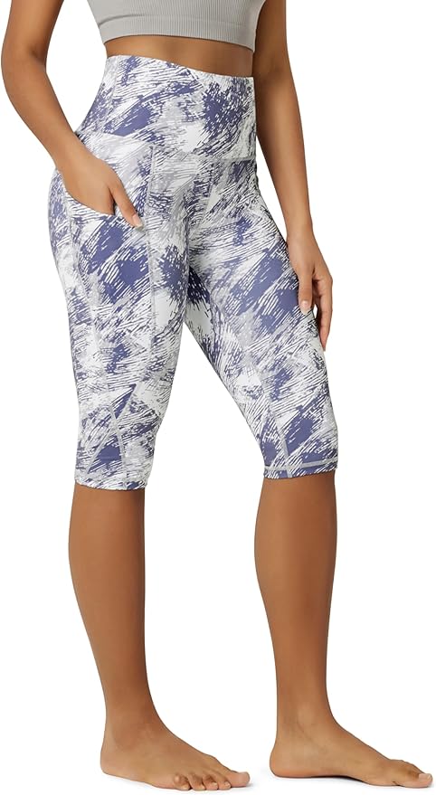 ODODOS Women's High Waisted Yoga Capris with Pockets, Tummy Control Non See Through Workout Athletic Running Capri Leggings