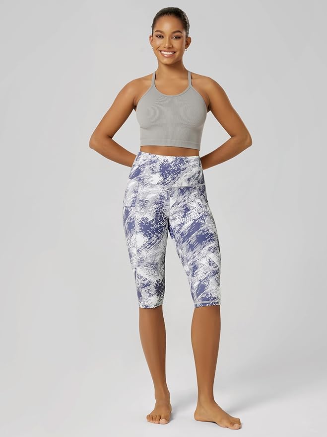 ODODOS Women's High Waisted Yoga Capris with Pockets, Tummy Control Non See Through Workout Athletic Running Capri Leggings