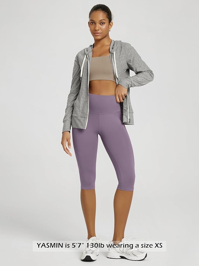 ODODOS Women's High Waisted Yoga Capris with Pockets, Tummy Control Non See Through Workout Athletic Running Capri Leggings