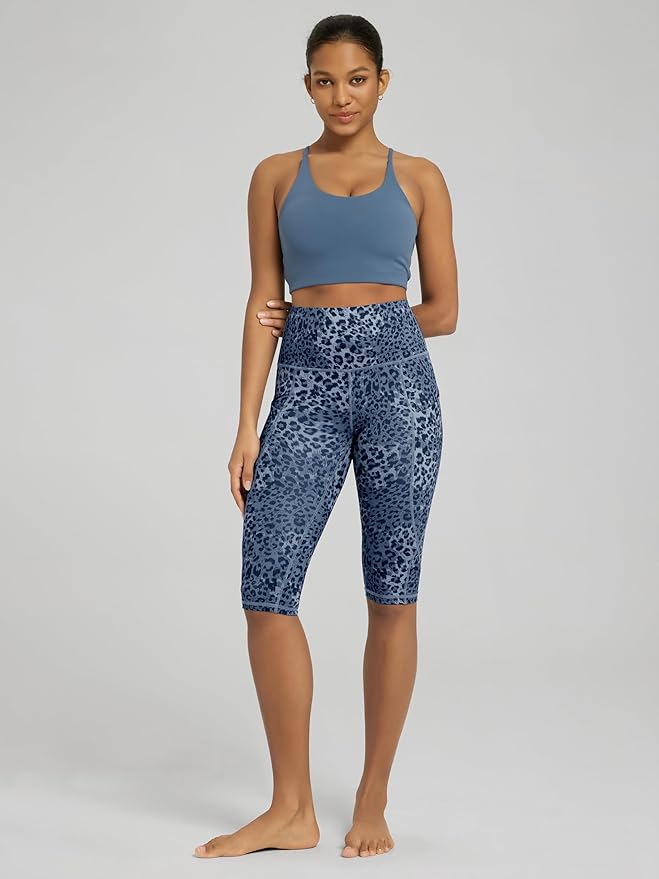 ODODOS Women's High Waisted Yoga Capris with Pockets, Tummy Control Non See Through Workout Athletic Running Capri Leggings
