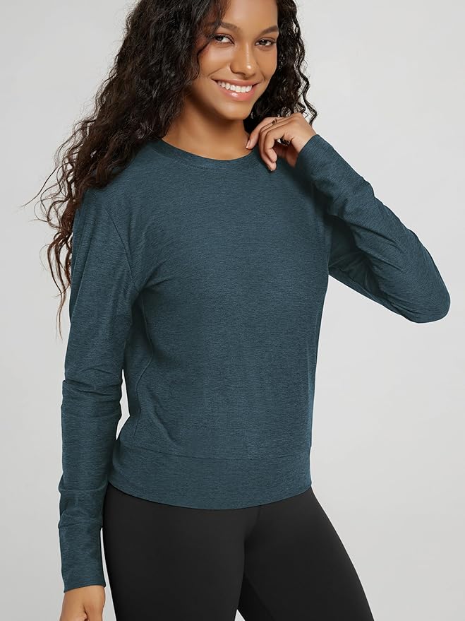 ODODOS Women's Long Sleeve Crewneck Tee - Ultra-Soft odSTRATUM Tech Performance T-Shirts UPF 50+ Daily Pullover Tops