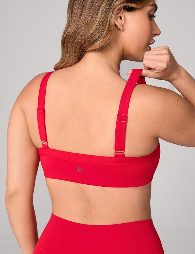 UNISSU Hugcurve Adjustable Sports Bra Square Neck Wireless Padded Yoga Workout Tops