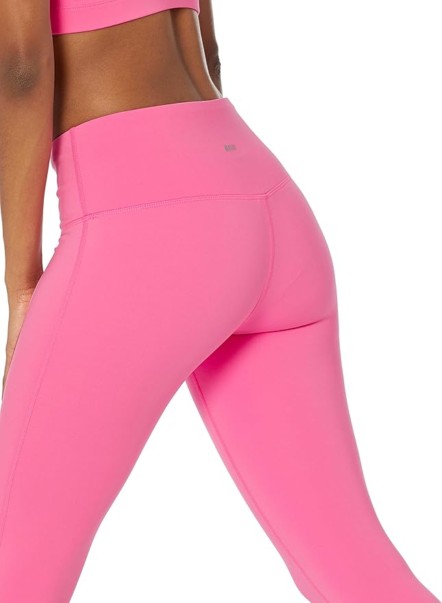 Amazon Essentials Women's Exercise Workout Leggings, Active Sculpt, Mid-Rise Capri with Pockets
