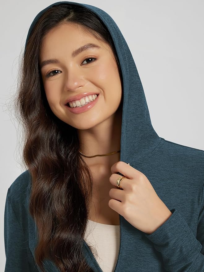 ODODOS Women's Full-Zip Cropped Hoodie - odSTRATUM Tech Ultra Soft UPF 50+ Hooded Jacket with Pockets