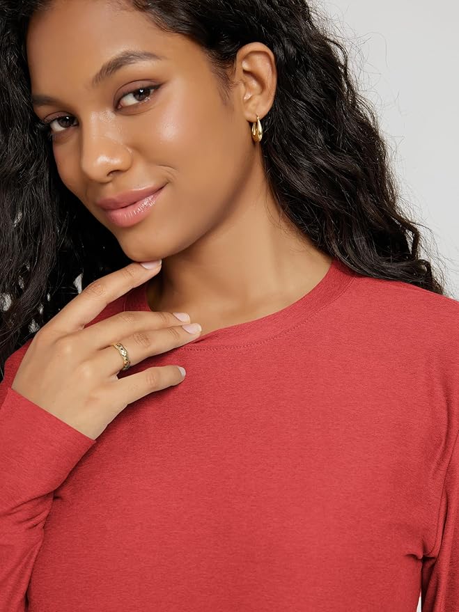 ODODOS Women's Long Sleeve Crewneck Tee - Ultra-Soft odSTRATUM Tech Performance T-Shirts UPF 50+ Daily Pullover Tops