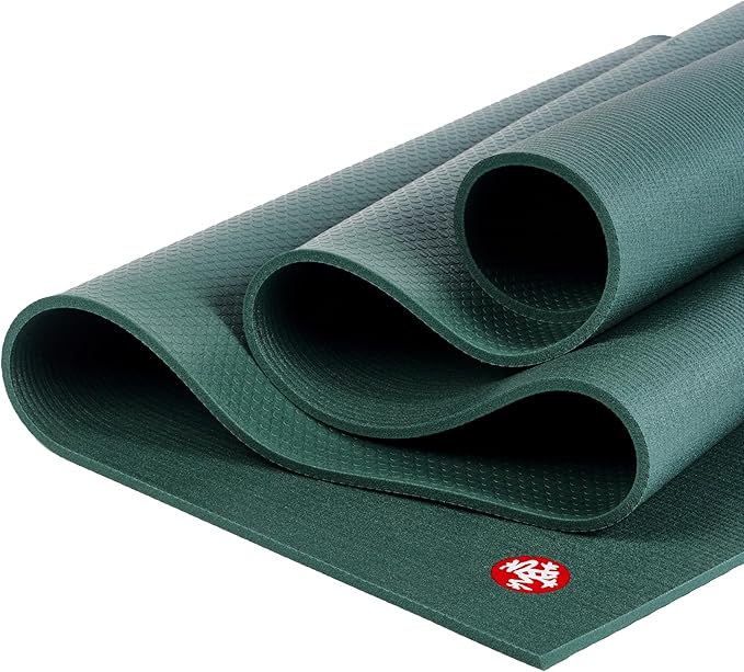 Manduka PRO Yoga Mat – Premium 6mm Thick Mat, High Performance Grip, Ultra Dense Cushioning for Support and Stability in Yoga, Pilates, Gym and Any General Fitness