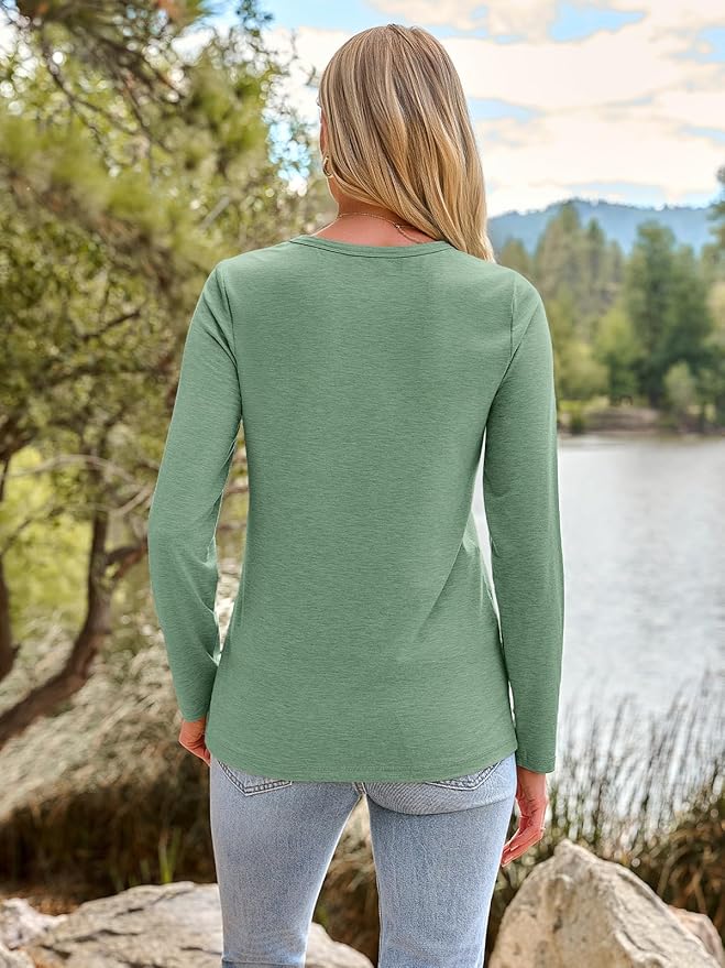 AUTOMET Women‘s Basic Long Sleeve Crewneck, Plus Size Winter & Spring Top, Casual Fall Tee for Teacher & Everyday Outfits