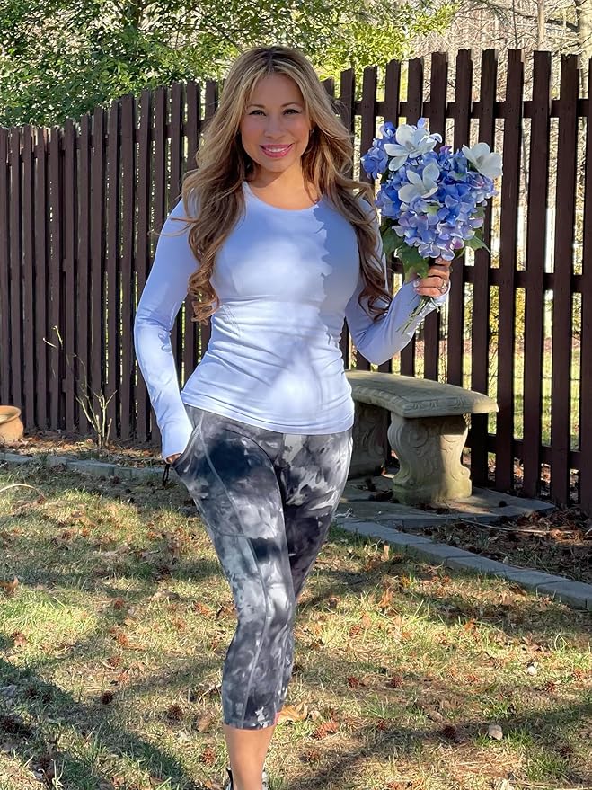 Stelle Women's Capri Yoga Pants with Pockets Essential High Waisted Leggings for Workout