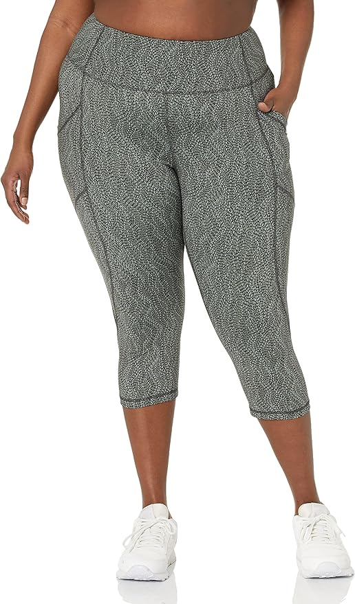 Amazon Essentials Women's High Waisted Active Sculpt Workout Athleisure Capri Leggings with Pockets